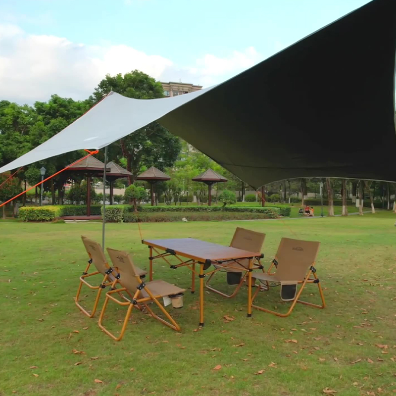 Silver-Coated Oxford Awning