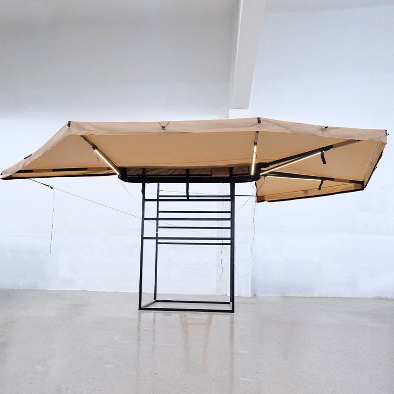 Fan-Shaped Rooftop Tent